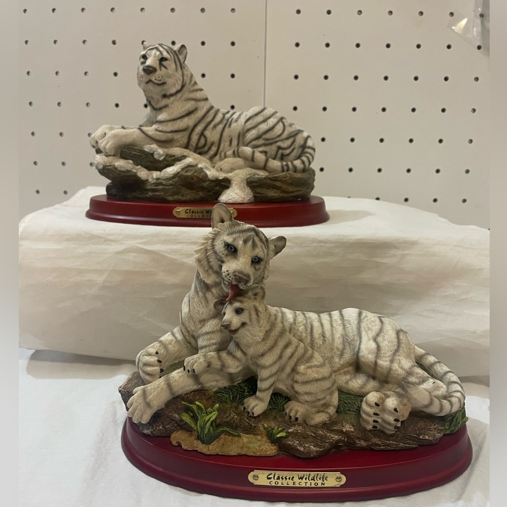 Classic Wildlife Collection Set Of Two
